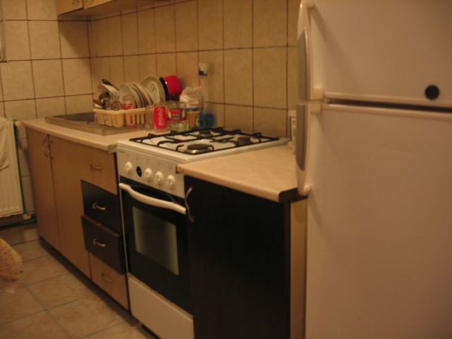 Camera cu chirie, metrou Aparatorii Patriei,